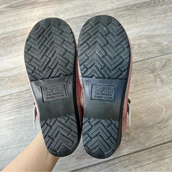 Sanita Freya  Open Patent Leather Clog - Picture 9 of 15